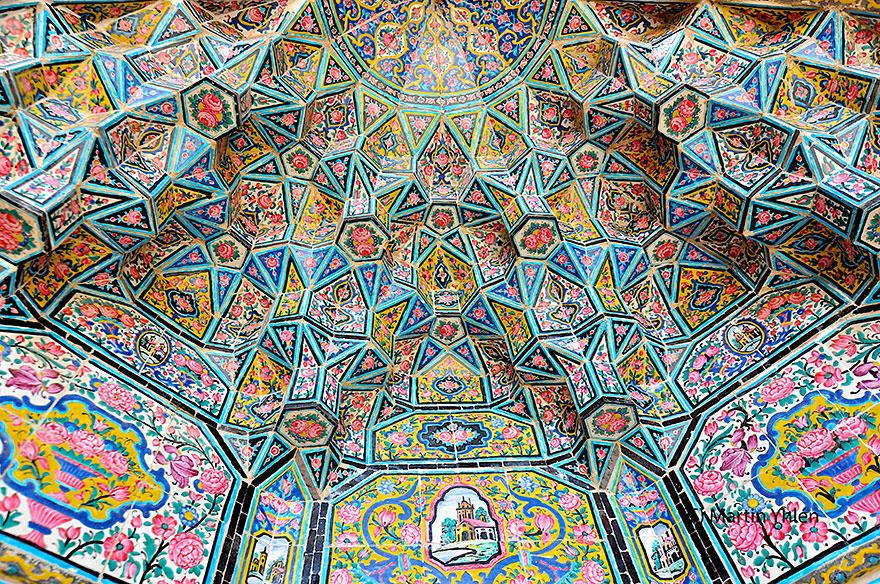 beautiful-mosque-ceiling-171__880